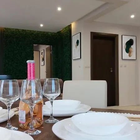 Paradiso 'в' 607 Large Luxury Appartement Nessebar