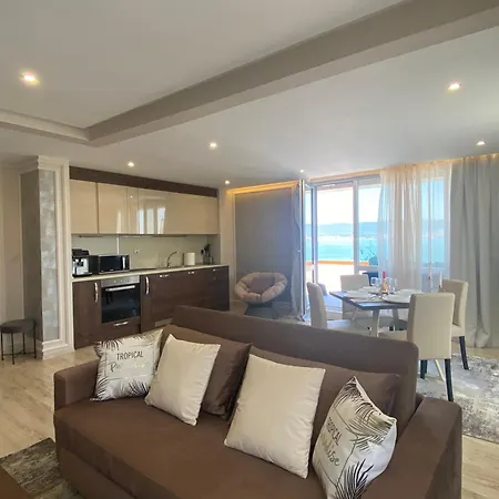 Paradiso 'в' 607 Large Luxury * Nessebar