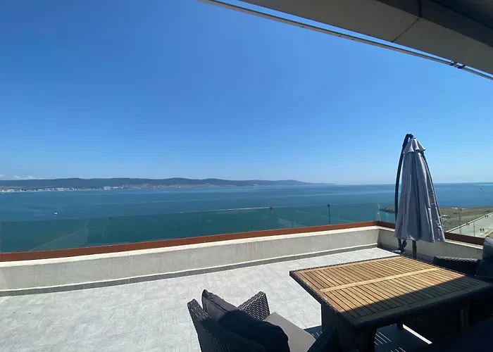 アパート Paradiso 'в' 607 Large Luxury ネセバル